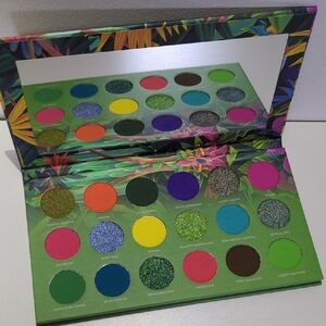 Nomad Cosmetics Cloud Forest Eyeshadow Palette